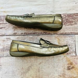 Ara metallic loafers size US 9.5 rubber sole‎